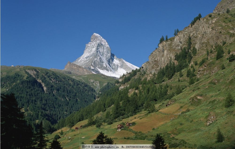 高山山峰 山峰 大山 山 高山 自然景观 山水风景 雄伟山峰 摄影图库